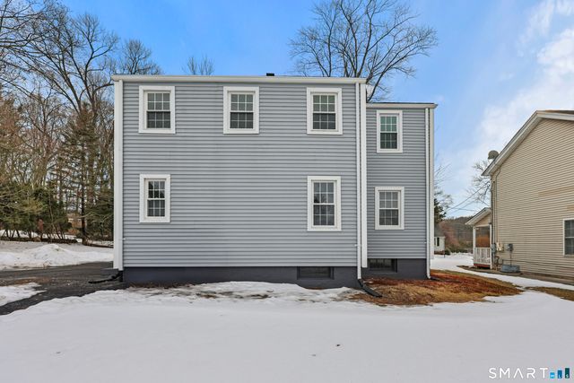 35 Kingston Street, Wethersfield, CT 06109