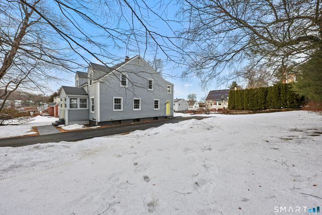 35 Kingston Street, Wethersfield, CT 06109