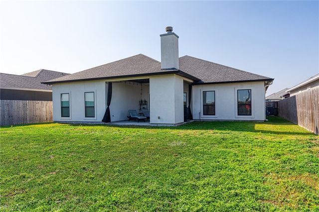 7722 Krypton Dr, Corpus Christi, TX 78414