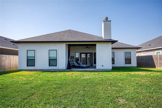 7722 Krypton Dr, Corpus Christi, TX 78414