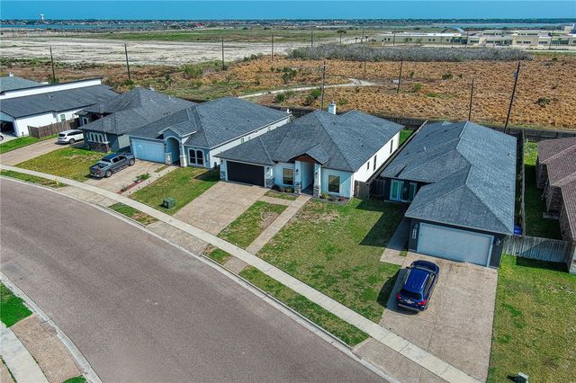 7722 Krypton Dr, Corpus Christi, TX 78414