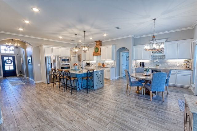 7722 Krypton Dr, Corpus Christi, TX 78414