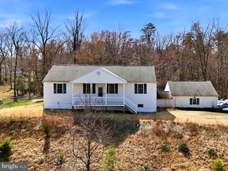 7 VIKING LN, Stafford, VA 22554