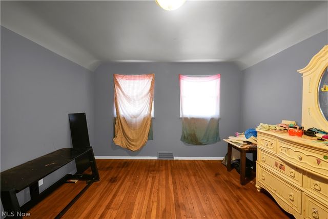 336 E 222nd Street, Euclid, OH 44123