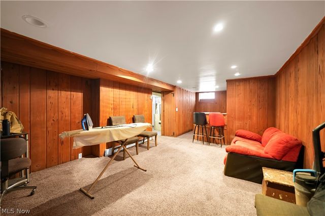 336 E 222nd Street, Euclid, OH 44123