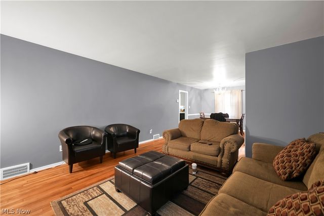 336 E 222nd Street, Euclid, OH 44123