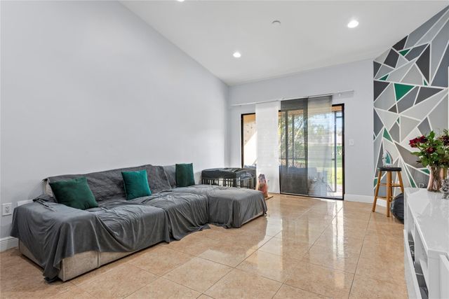 9612 NW 76th Court 9612, Tamarac, FL 33321