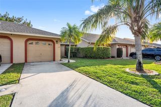 9612 NW 76th Court 9612, Tamarac, FL 33321