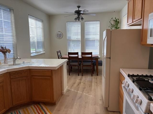 1883 Malachite Way, Roseville, CA 95747