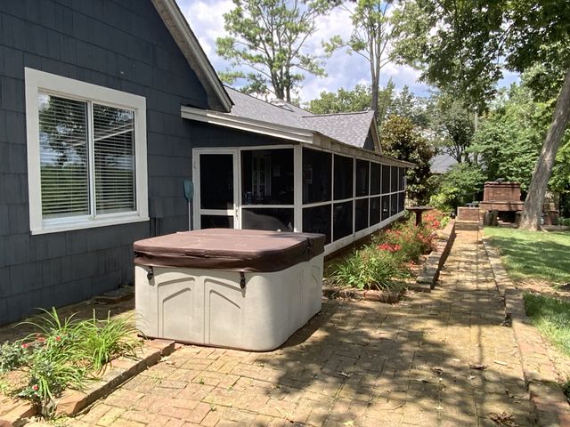 4414 Brush Hill Rd, Nashville, TN 37216