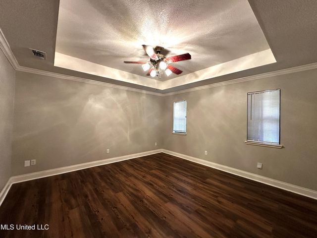 704 Hidden Oaks Drive, Ocean Springs, MS 39564