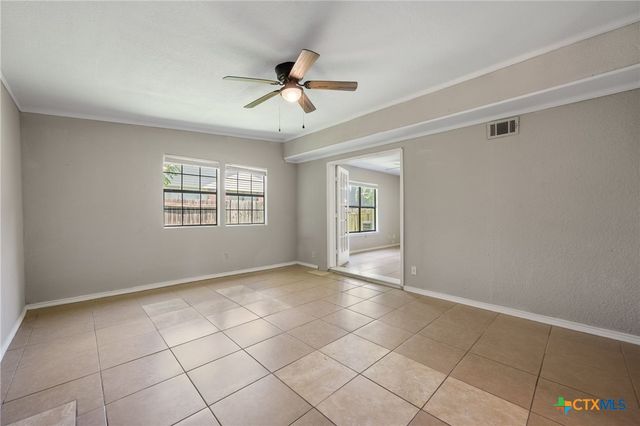 1705 N 60th Street, Killeen, TX 76543