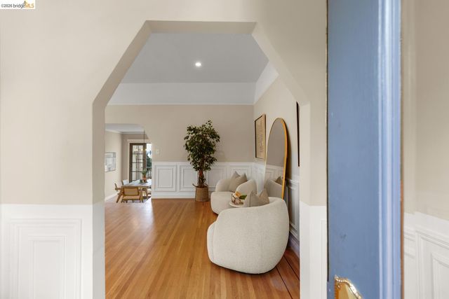 22 Windsor Ave, Kensington, CA 94708