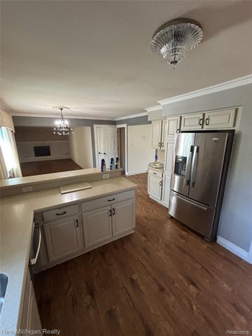 1828 Kennelworth Drive, Port Huron, MI 48060