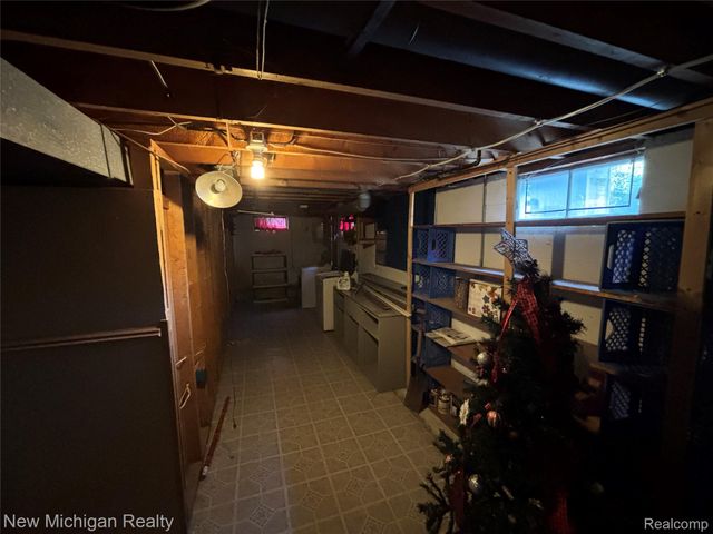 1828 Kennelworth Drive, Port Huron, MI 48060