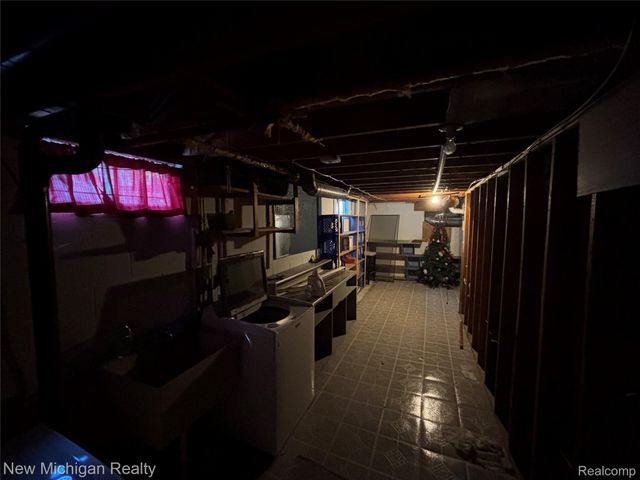 1828 Kennelworth Drive, Port Huron, MI 48060