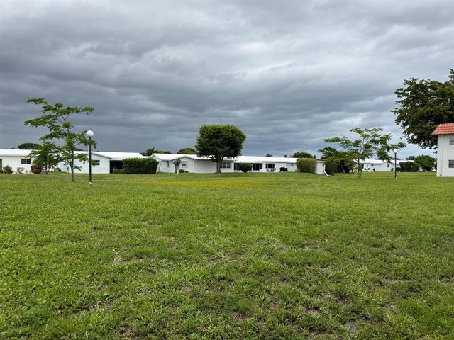 2141 W Woolbright Road L106, Boynton Beach, FL 33426