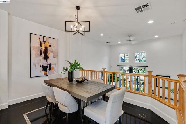1013 Amber Ter, Union City, CA 94587