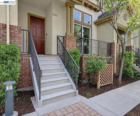 1013 Amber Ter, Union City, CA 94587