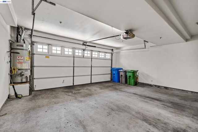 1013 Amber Ter, Union City, CA 94587