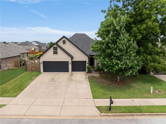 4256 Augustine Drive, Springdale, AR 72762