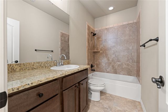 4256 Augustine Drive, Springdale, AR 72762