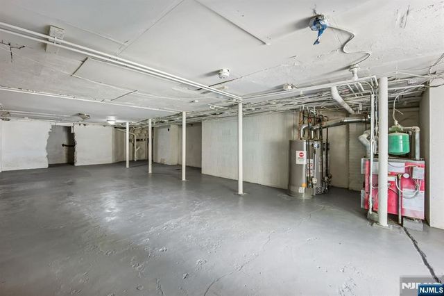 44-46 Gates Avenue, Montclair, NJ 07042