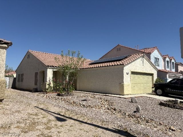 7388 South Dewey Drive, Las Vegas, NV 89113