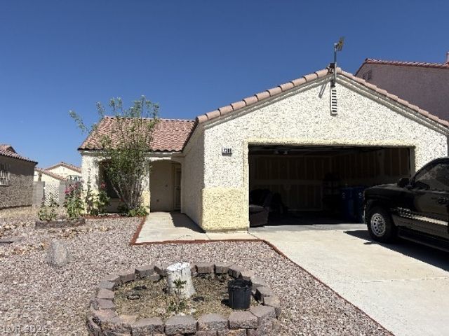 7388 South Dewey Drive, Las Vegas, NV 89113