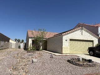 7388 South Dewey Drive, Las Vegas, NV 89113