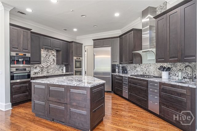 2 Kittiwake Lane, Savannah, GA 31411