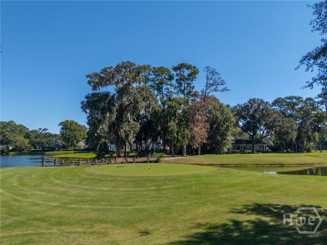 2 Kittiwake Lane, Savannah, GA 31411
