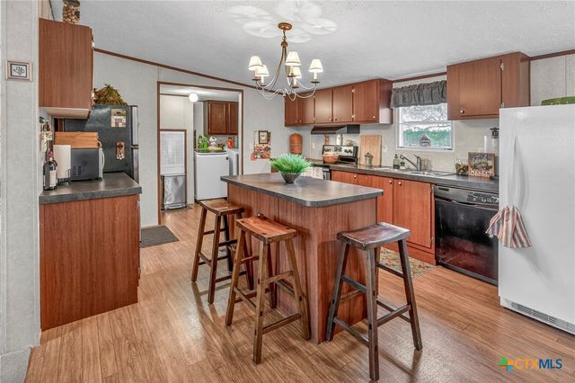 1340 County Road 344, Gonzales, TX 78629