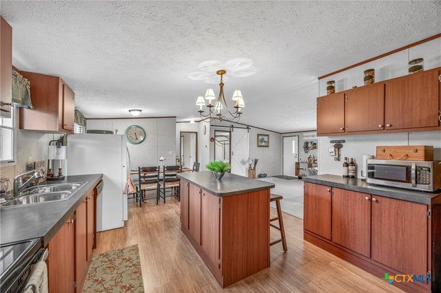 1340 County Road 344, Gonzales, TX 78629
