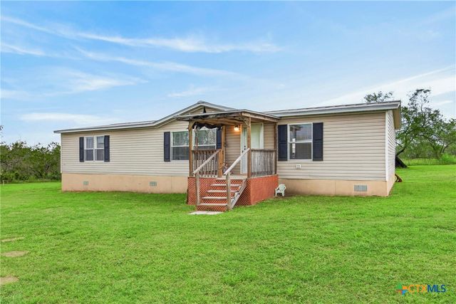 1340 County Road 344, Gonzales, TX 78629