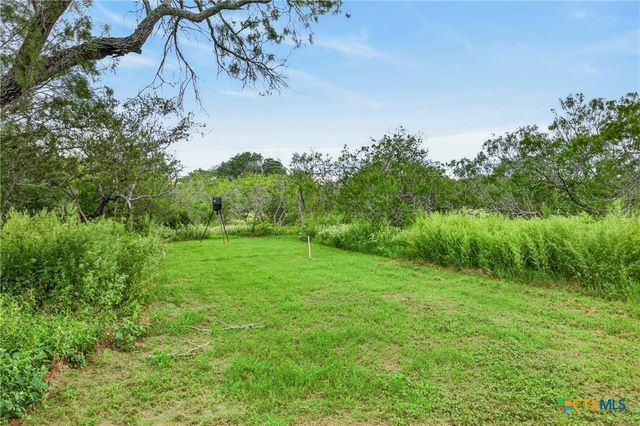 1340 County Road 344, Gonzales, TX 78629