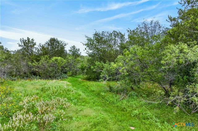 1340 County Road 344, Gonzales, TX 78629