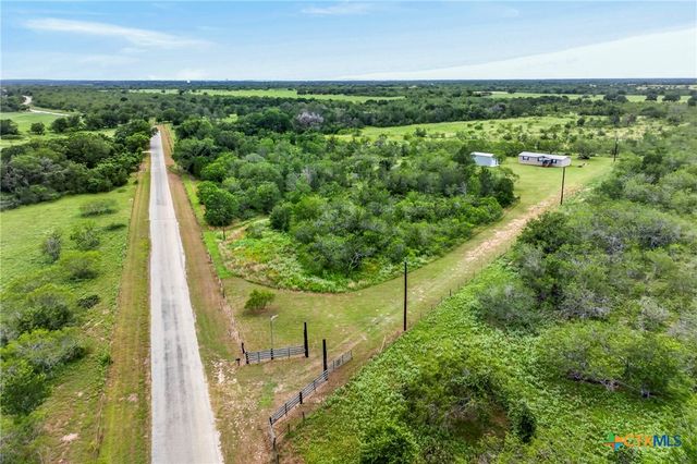 1340 County Road 344, Gonzales, TX 78629