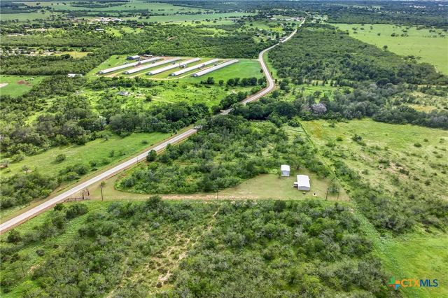 1340 County Road 344, Gonzales, TX 78629