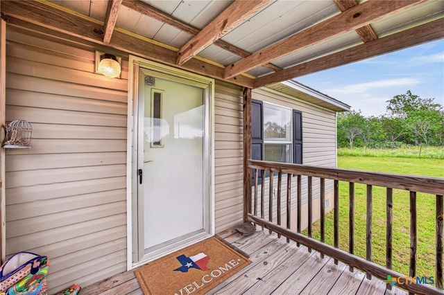 1340 County Road 344, Gonzales, TX 78629