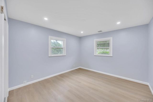 59 E Cedar Street, Massapequa, NY 11758