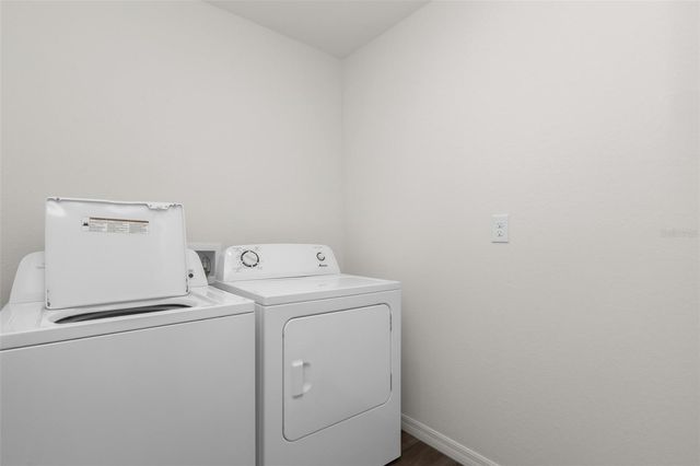 1040 SHERWIN STREET, Port Charlotte, FL 33953