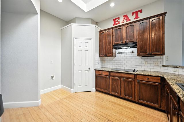 4917 Summer Oaks Lane, Fort Worth, TX 76123