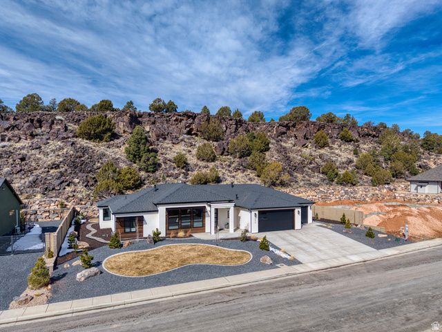2274 S CANYON CIR, Cedar City, UT 84720