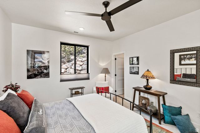 2274 S CANYON CIR, Cedar City, UT 84720