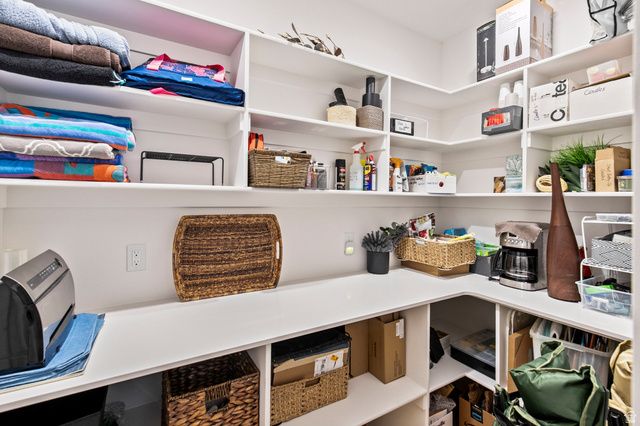 2274 S CANYON CIR, Cedar City, UT 84720