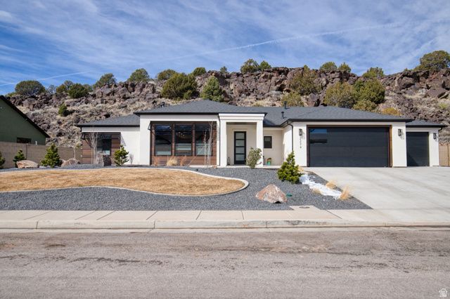 2274 S CANYON CIR, Cedar City, UT 84720