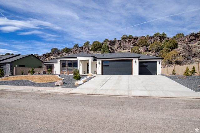 2274 S CANYON CIR, Cedar City, UT 84720