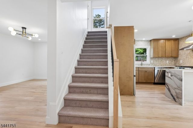 23 Morse Ave, Edison Twp., NJ 08817