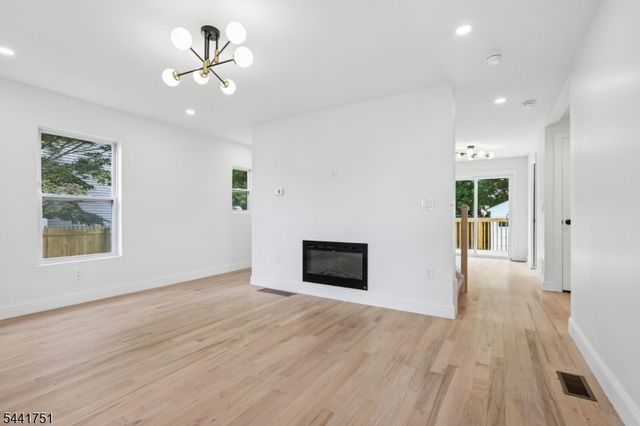 23 Morse Ave, Edison Twp., NJ 08817